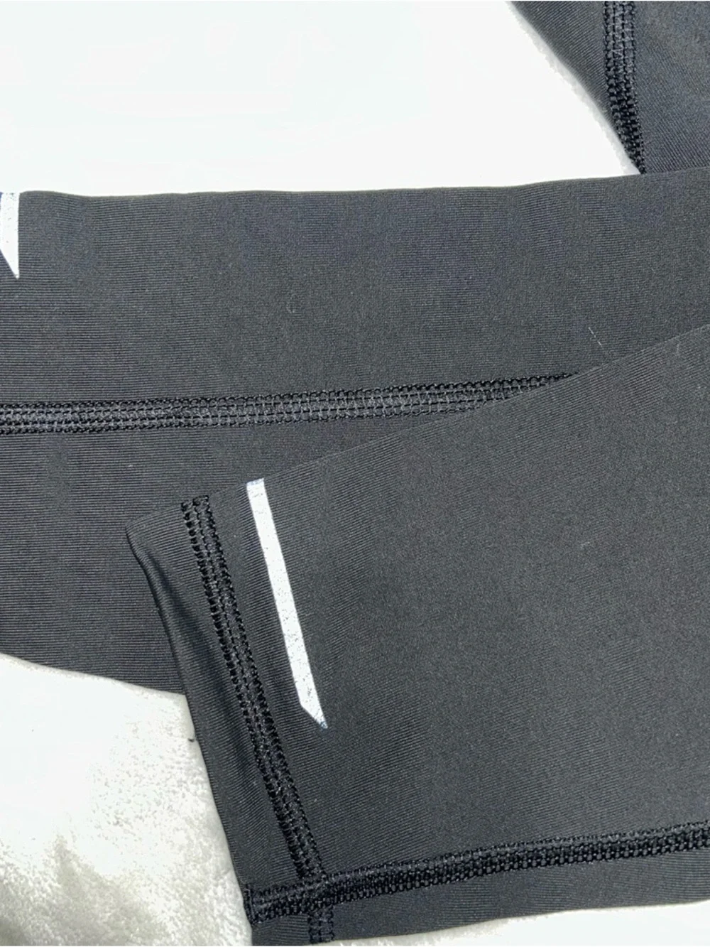 Athleta Black Women’s Performance Leggings. Full Length Size Small - Picture 8 of 8